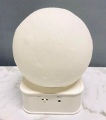 D 16324.  . . .  . . . . . .  Articture Globe Moon Lamp Night Light - Multicolor Lights - Portable - Pedestal