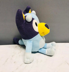 Moose Toys Bluey & Friends Bluey Stuffed Plush Toy