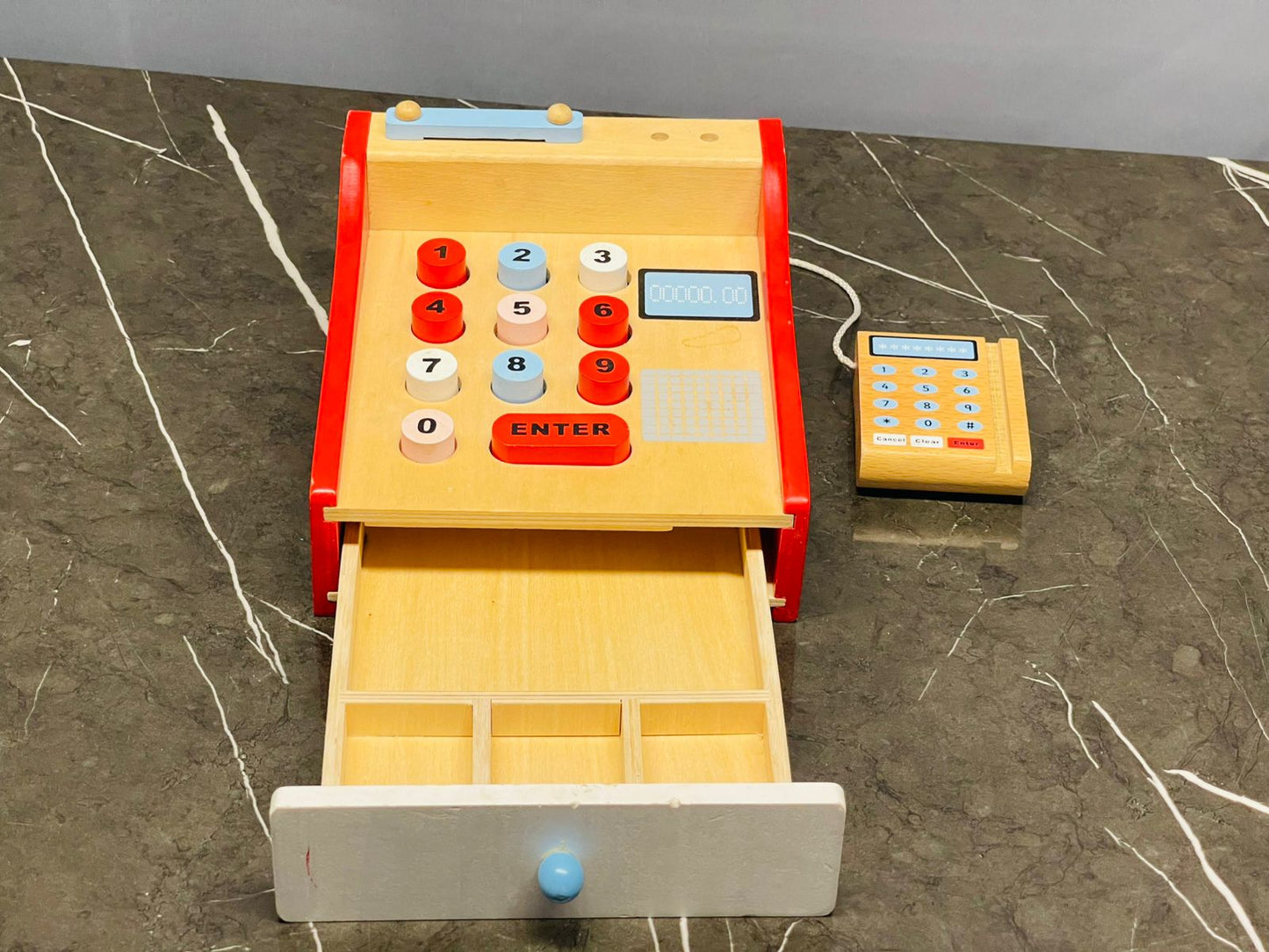 Wooden Cash Register. SKU:BXL-007