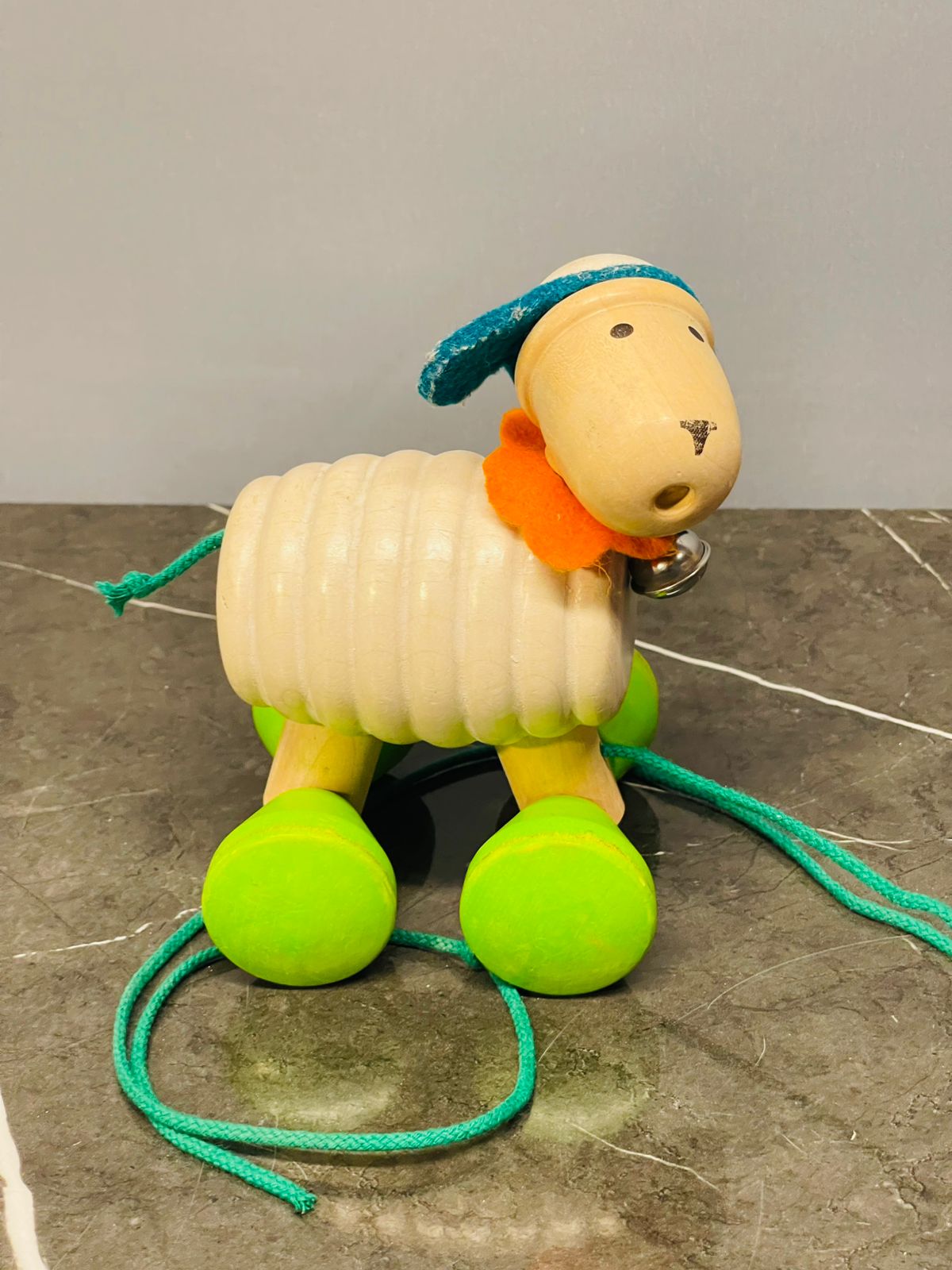 Pull-along toy Willi Wolle by Selecta