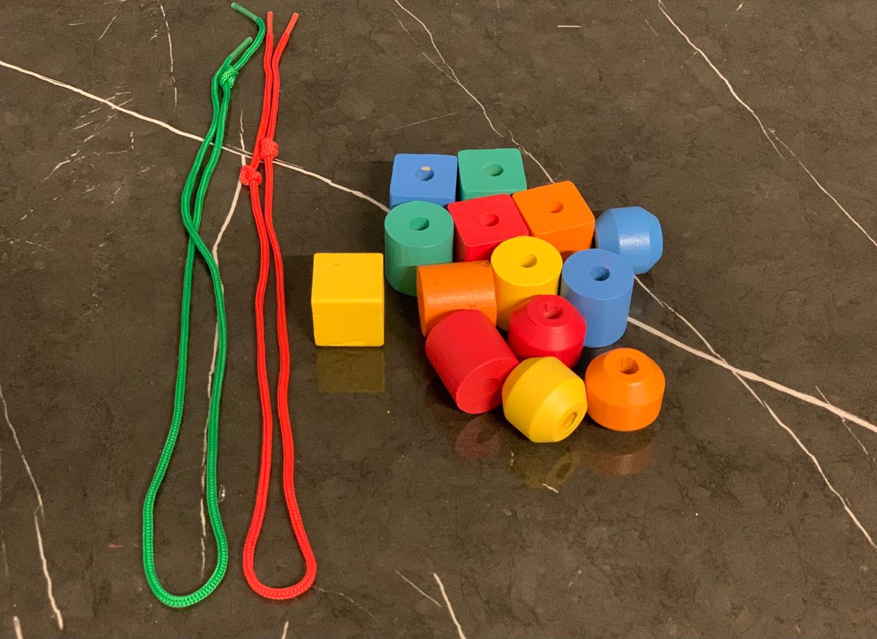 Wooden Lacing Beads Set