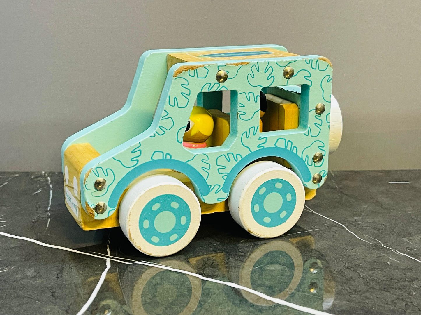 Wooden Beach Buggy / Surf Van.(8/10 condition)