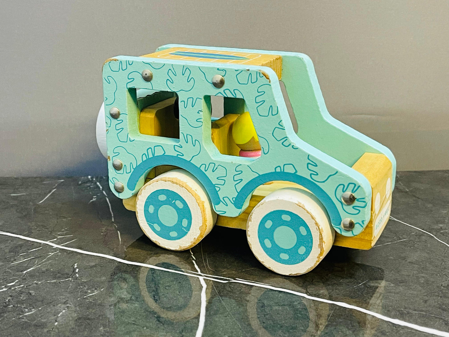 Wooden Beach Buggy / Surf Van.(8/10 condition)