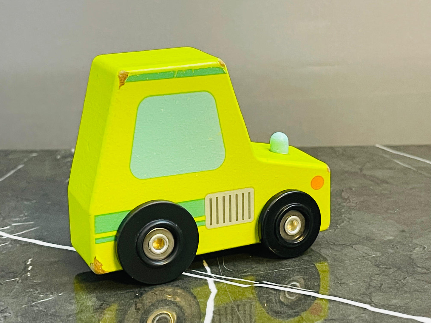 Anko Wooden Toy Vehicle
