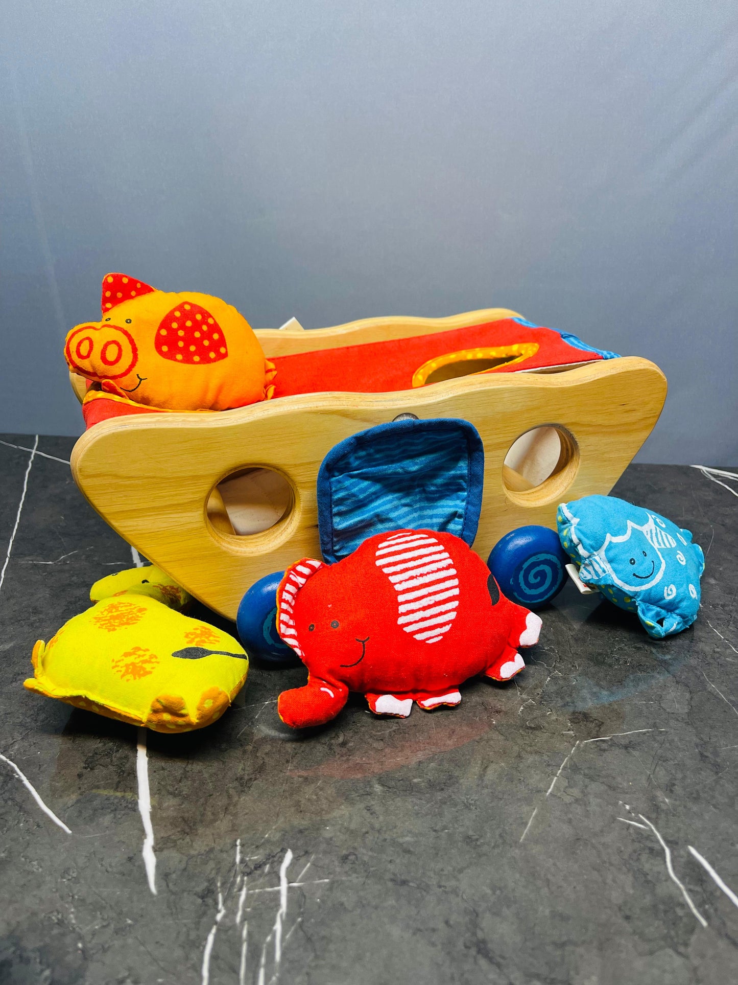 I'm Toy - Noah Activity Ark