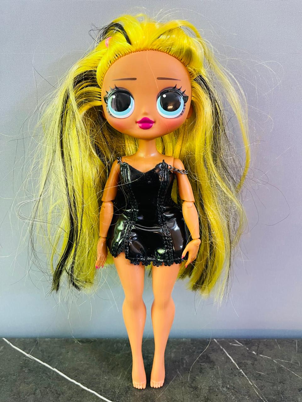 L.O.L. Surprise! O.M.G. Alt Grrrl Series 2 Fashion Doll.