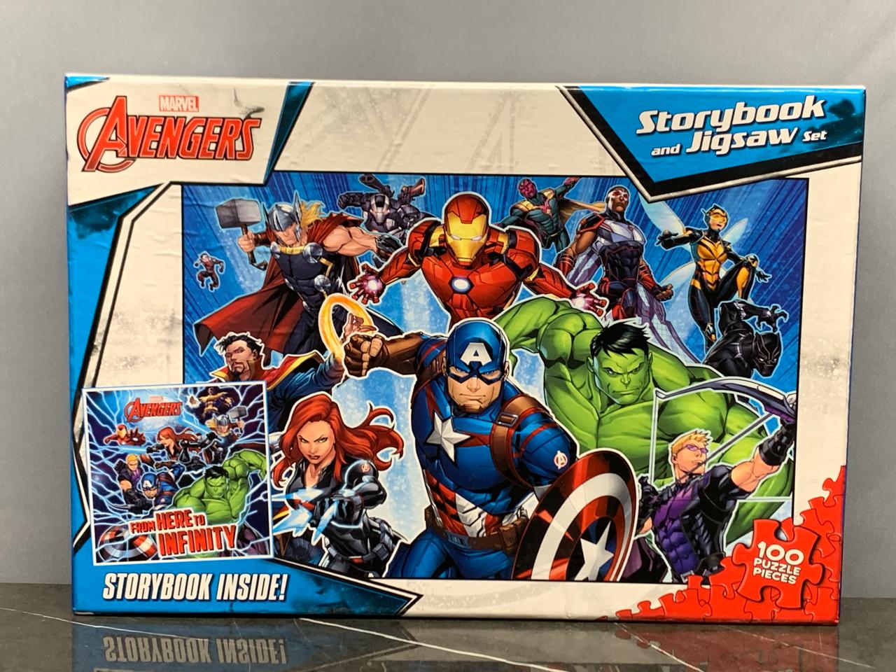 Avengers: Storybook and Jigsaw Set. (100 pieces)