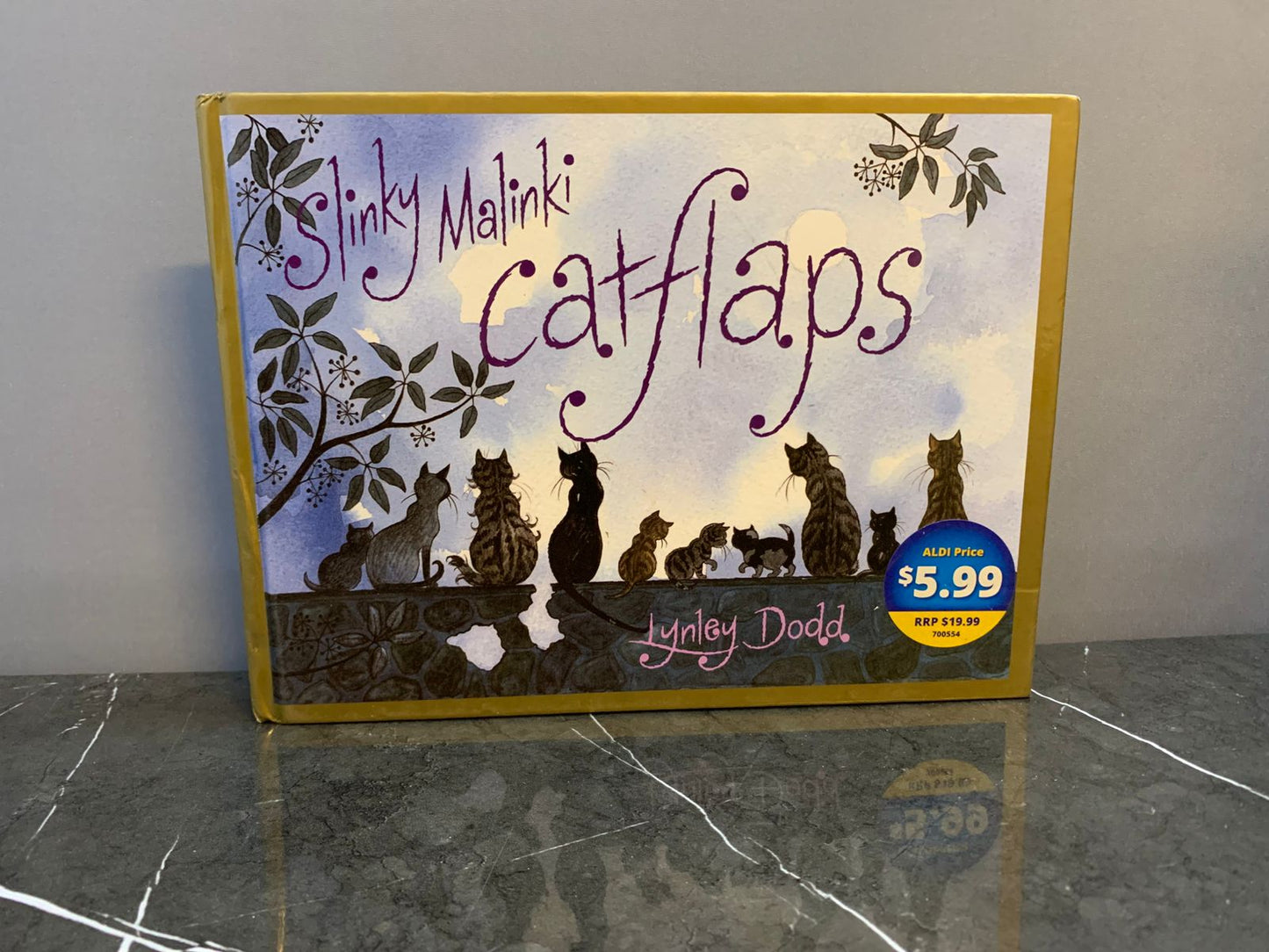 Slinky Malinki Catflaps