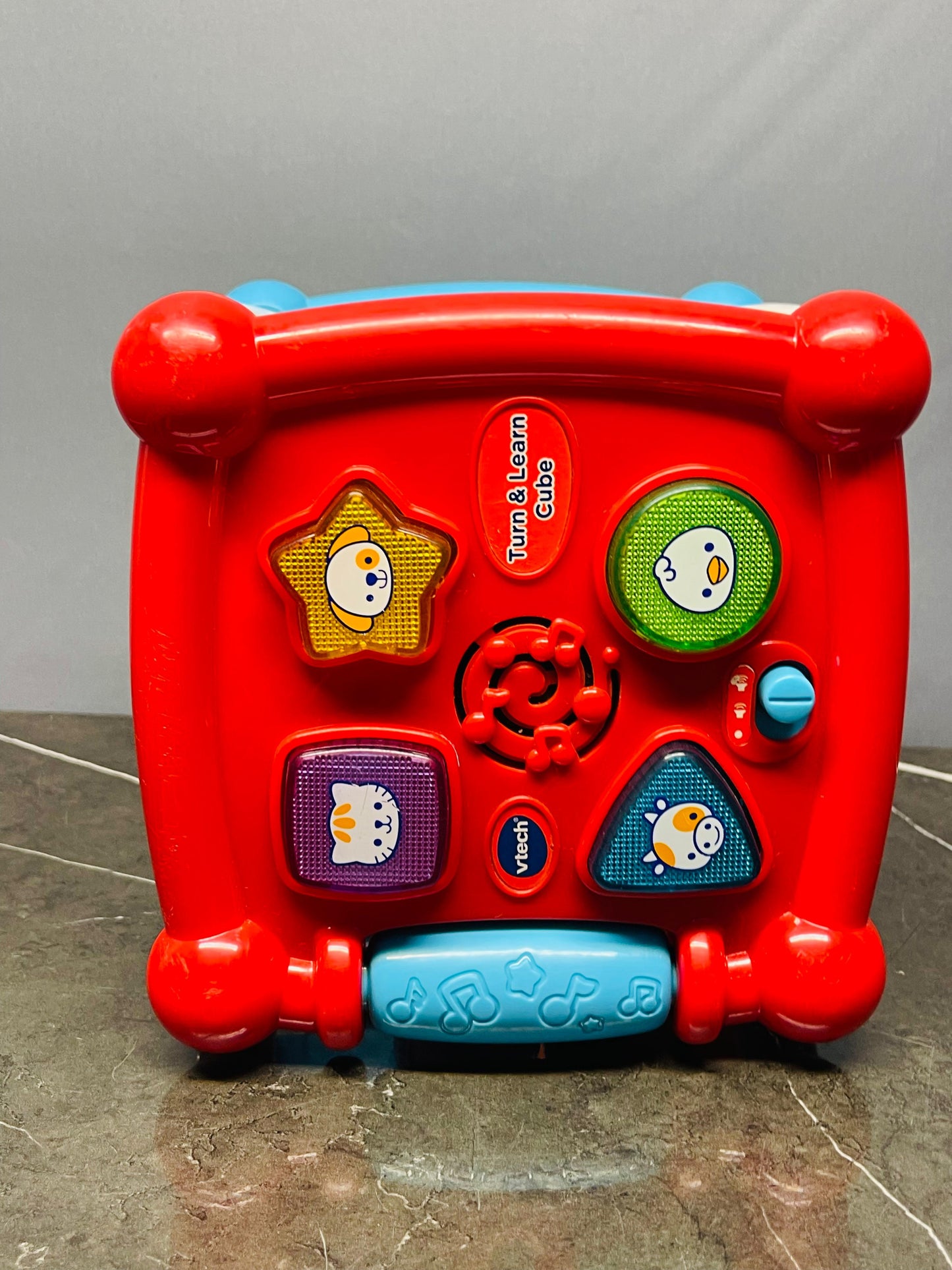 VTech Baby Turn and Learn Activity Cube,