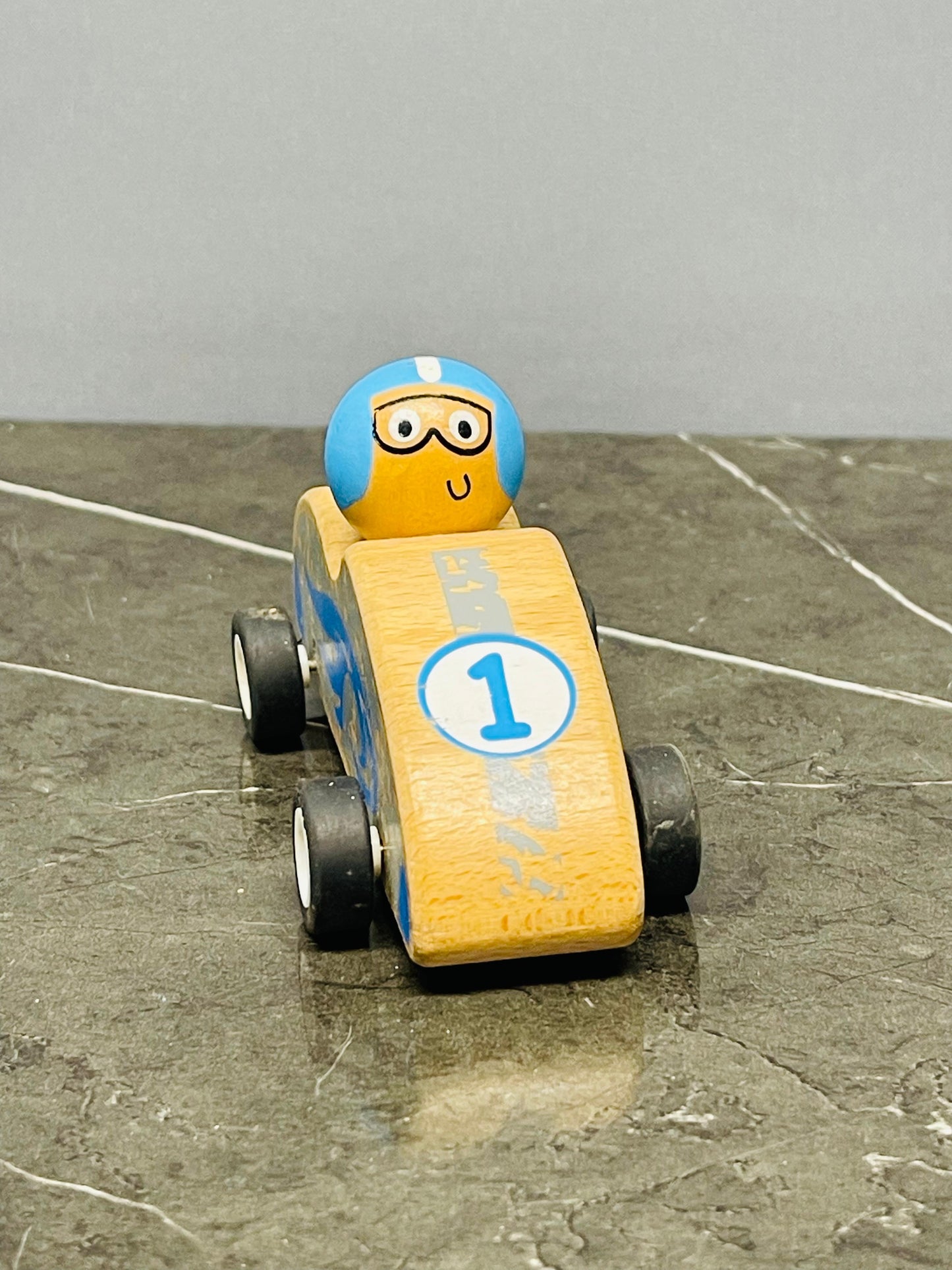 Pull Back Racing Car