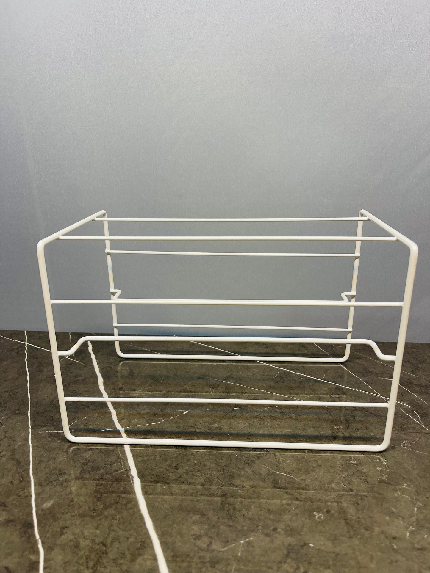White Wire Under-Shelf or Desk Organizer