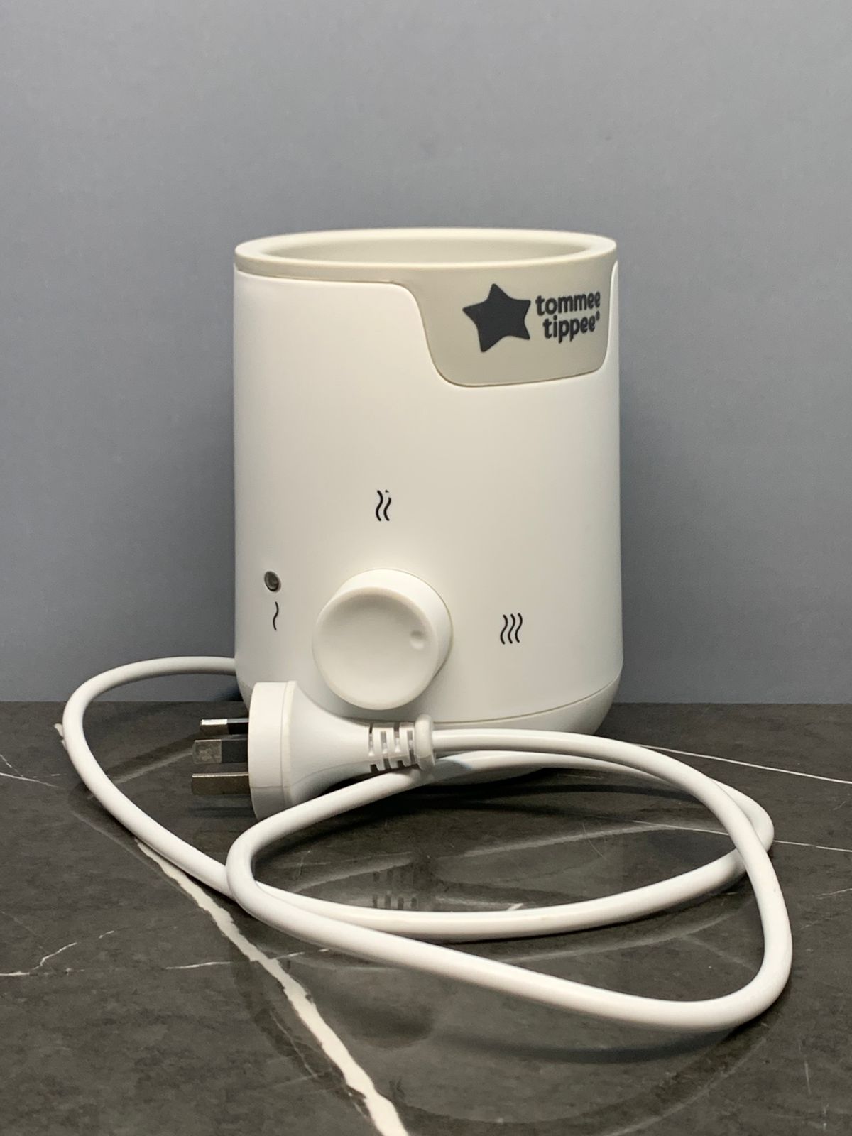 Tommee Tippee Easy-Warm Electric Bottle and Food Warmer. (500 advance)
