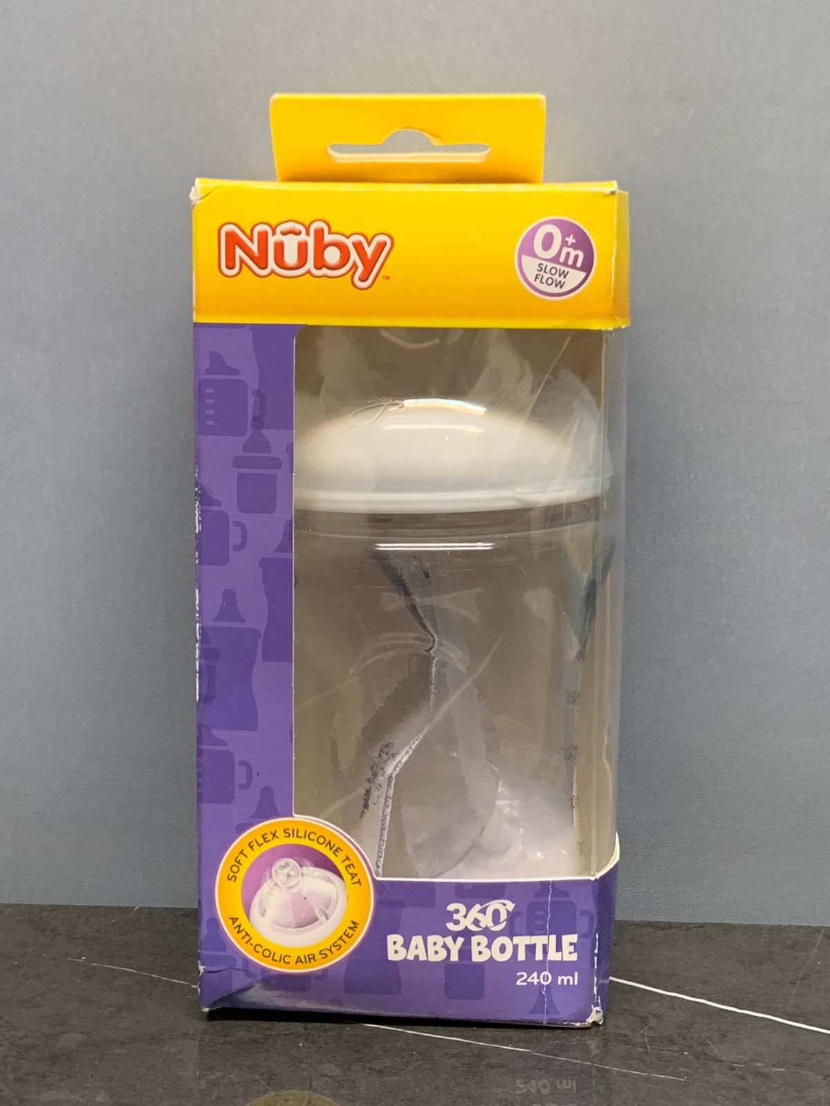 Nuby 360° Glass Bottle. (500 advance)