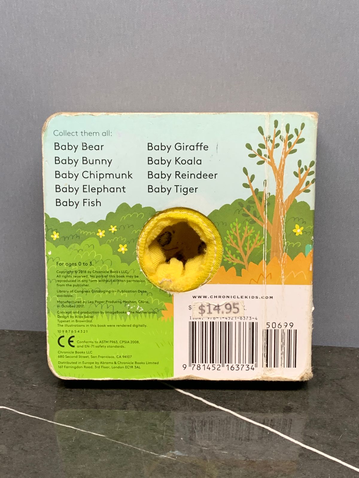 Baby Duck: Finger Puppet Book (8/10 condition)