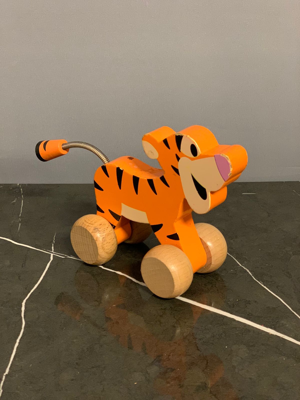 Disney Wooden Toys Tiger Clutch Toy.
