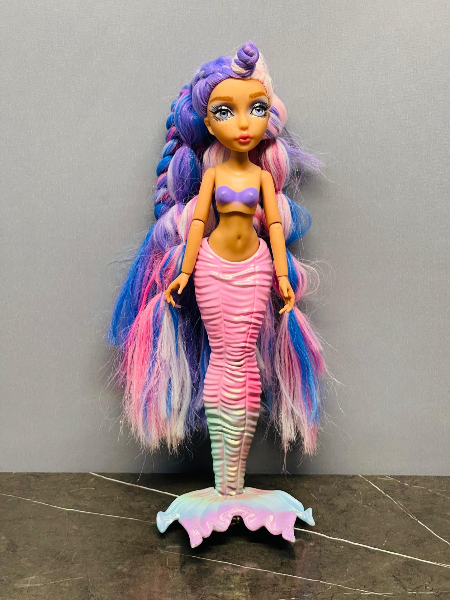 Mermaze Mermaidz - S1 Kishiko Mermaid Fashion Doll.