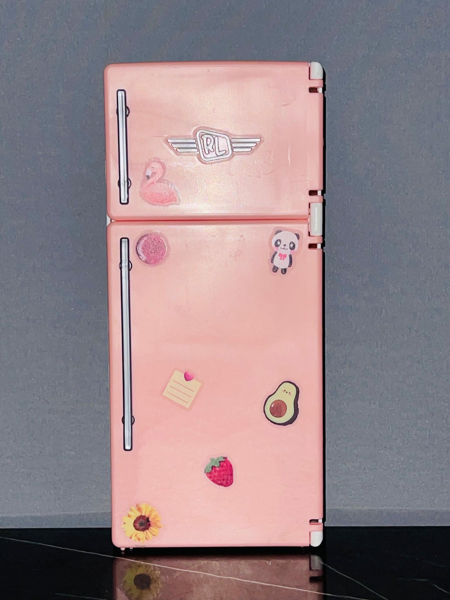 Real Littles Desktop Caddies Mini Fridge.