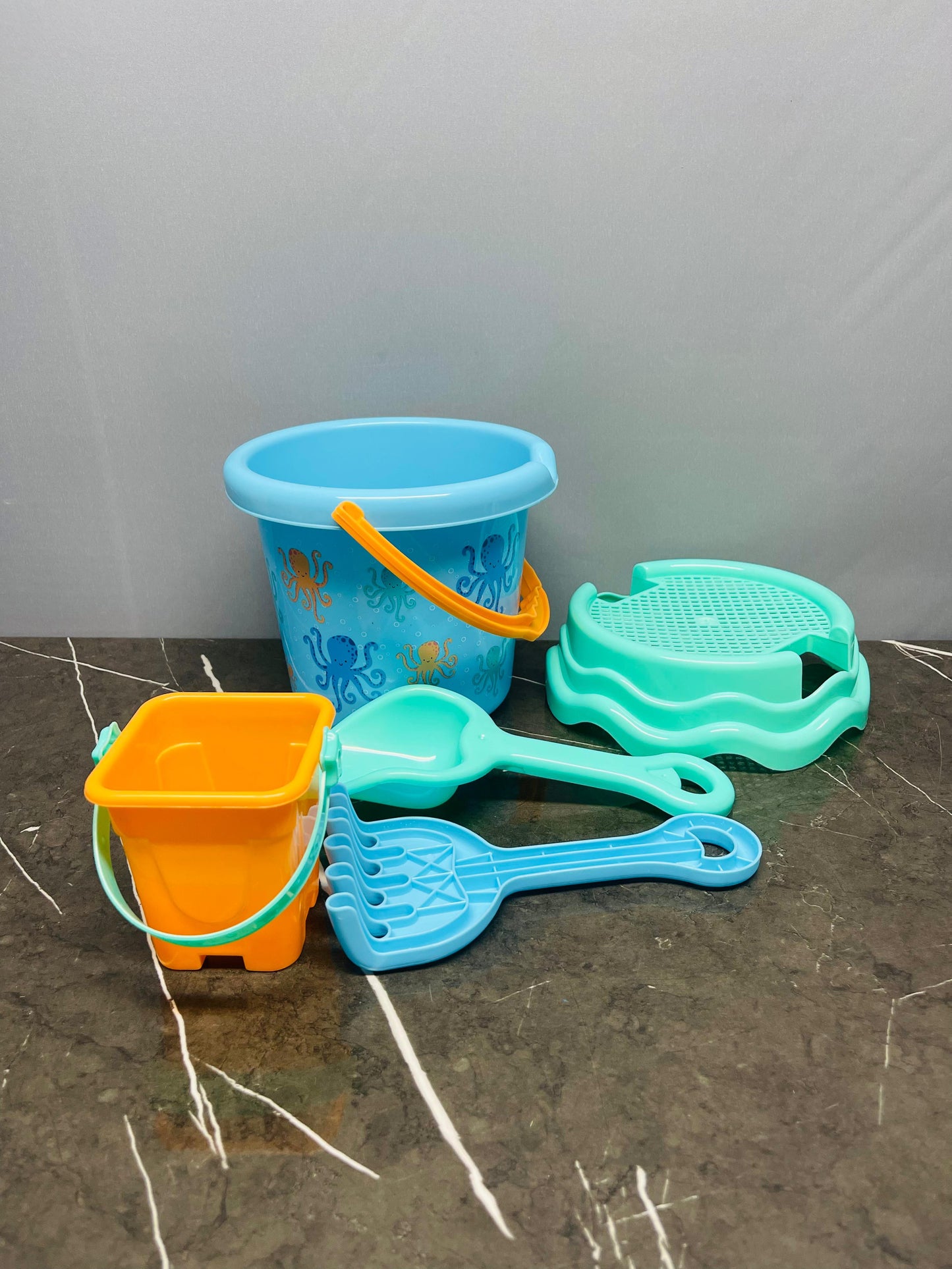 Somersault Beach Bucket Set.