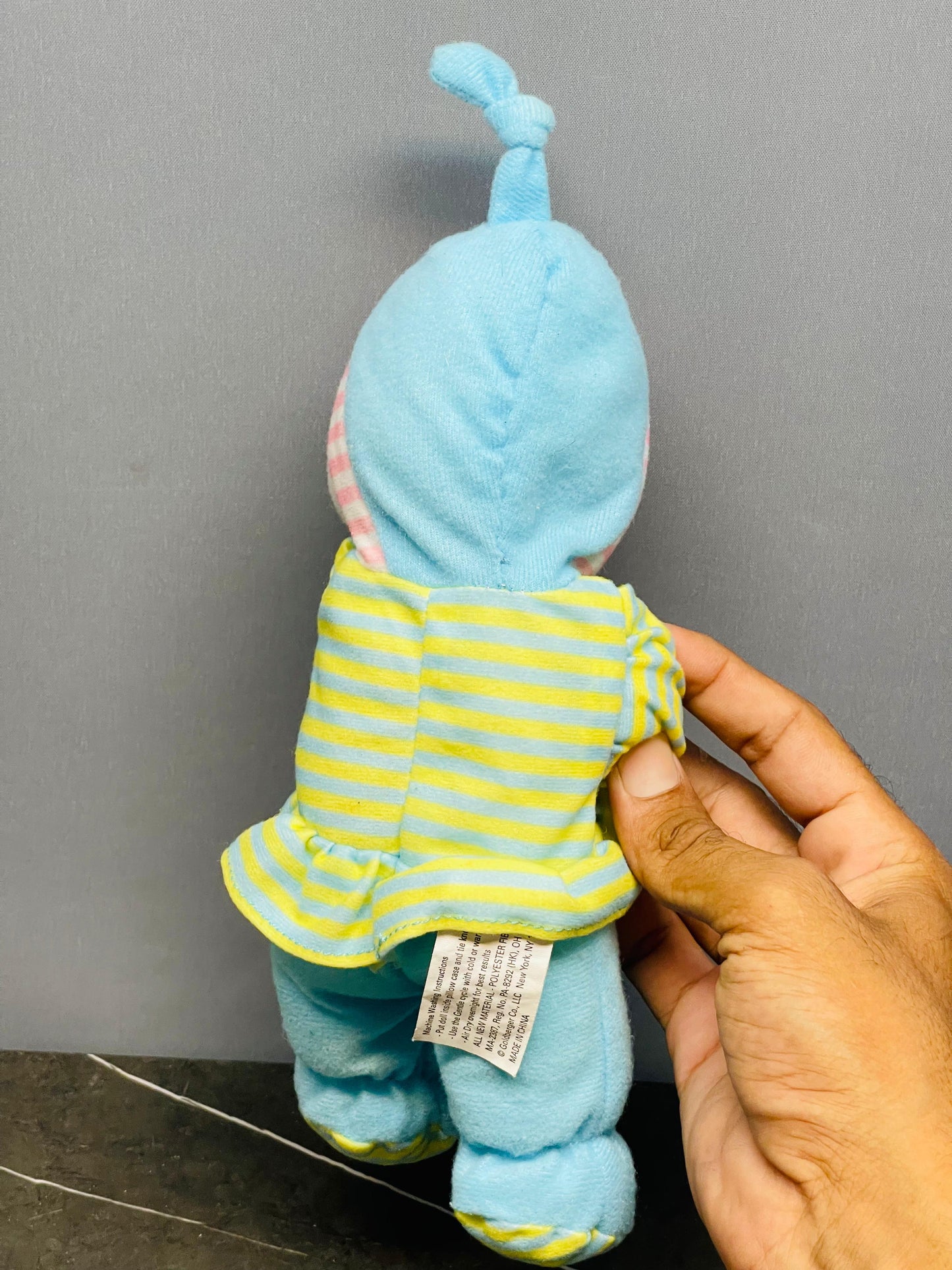 Hug 'n Hold Babies doll.