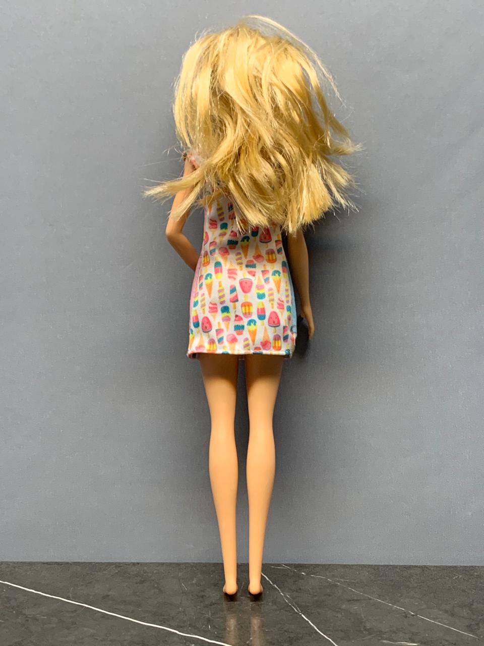 Barbie Careers Blonde Doll. SKU:BXL-013