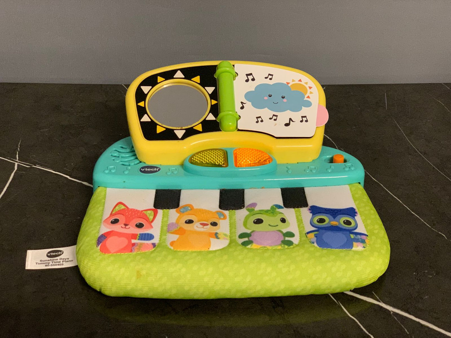 VTech 3-in-1 Tummy Time to Toddler Piano. SKU:BXL-051