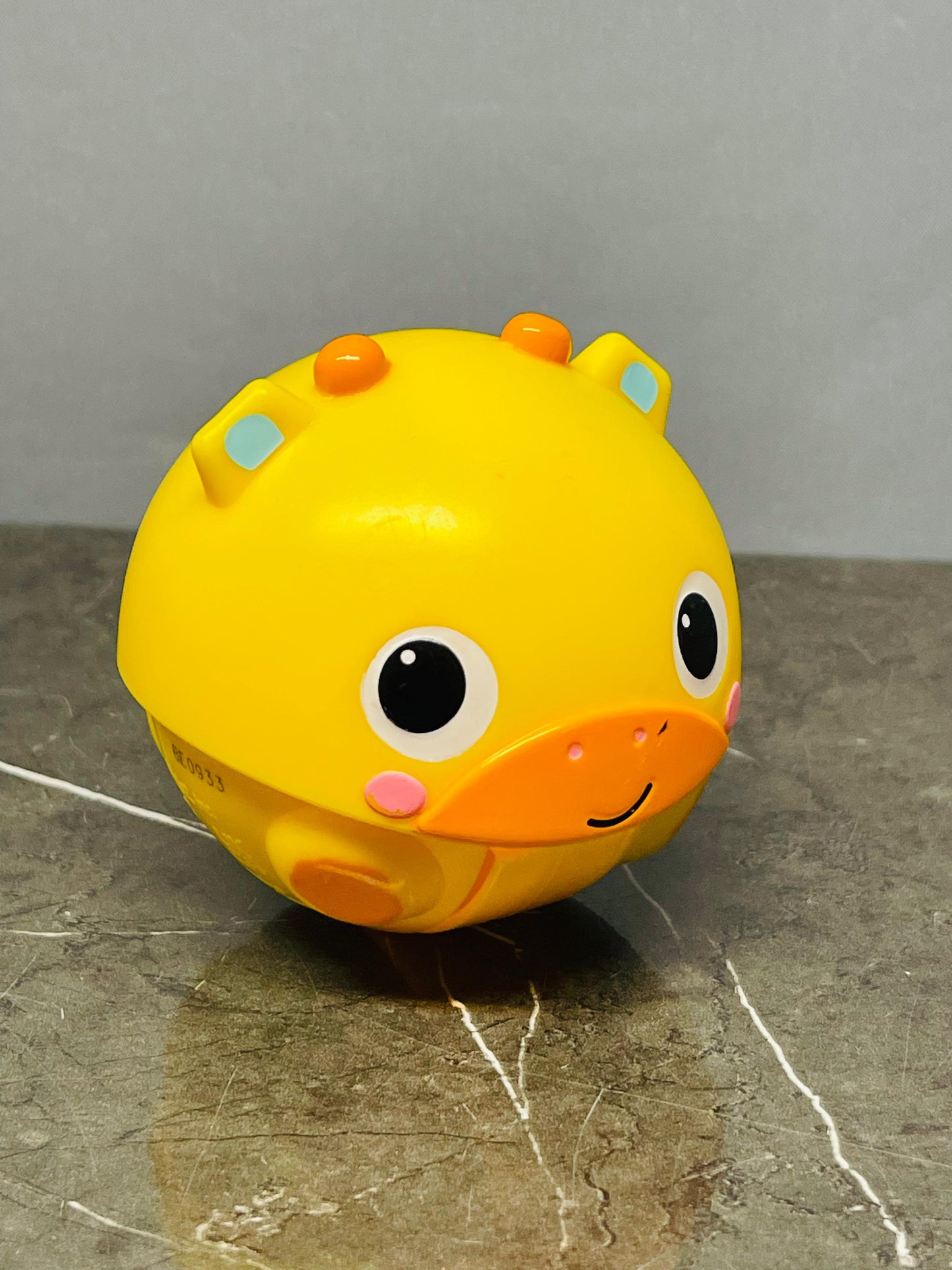 Bright Start Giggables Duck. SKU:BXL-085