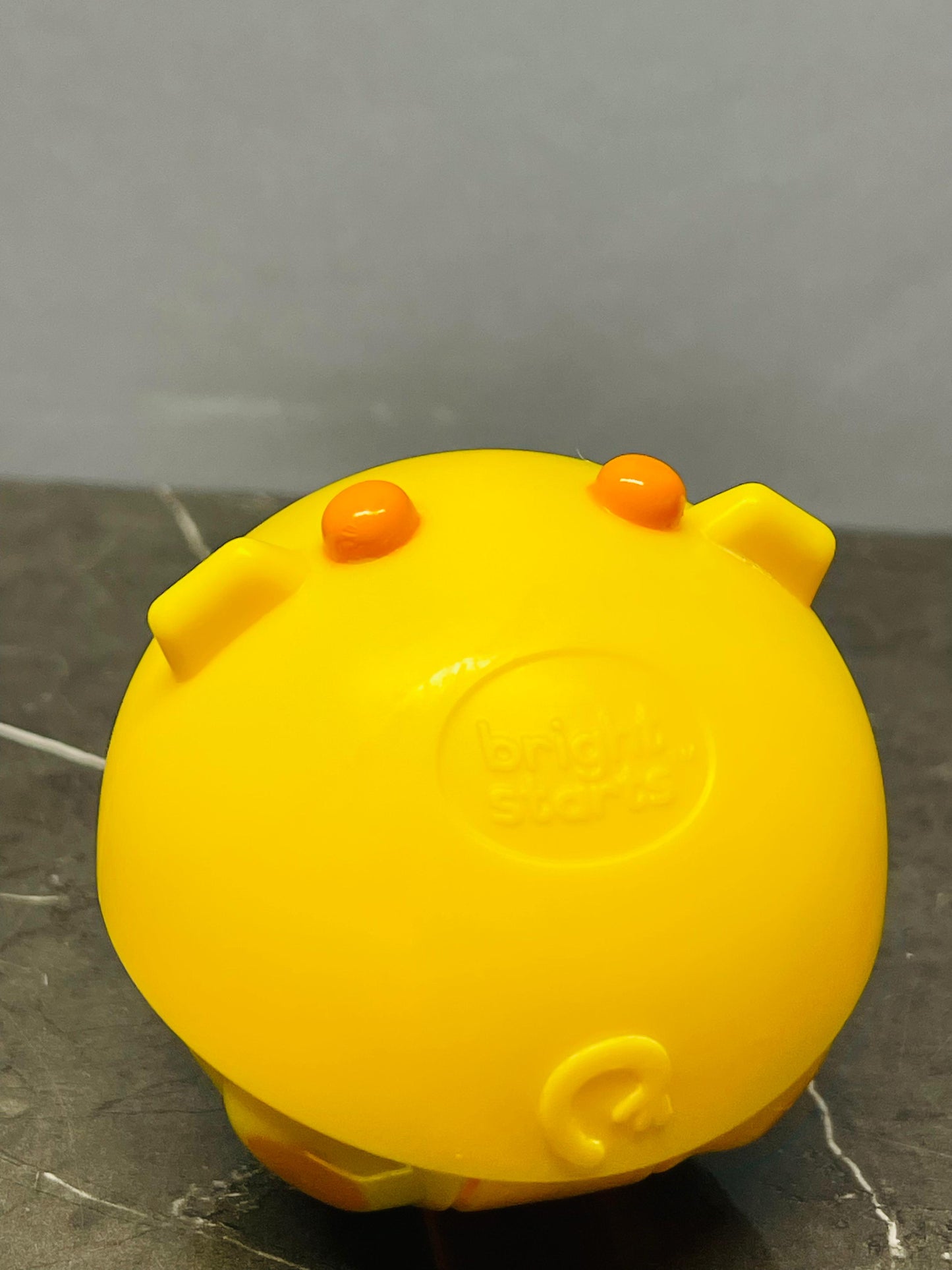 Bright Start Giggables Duck. SKU:BXL-085