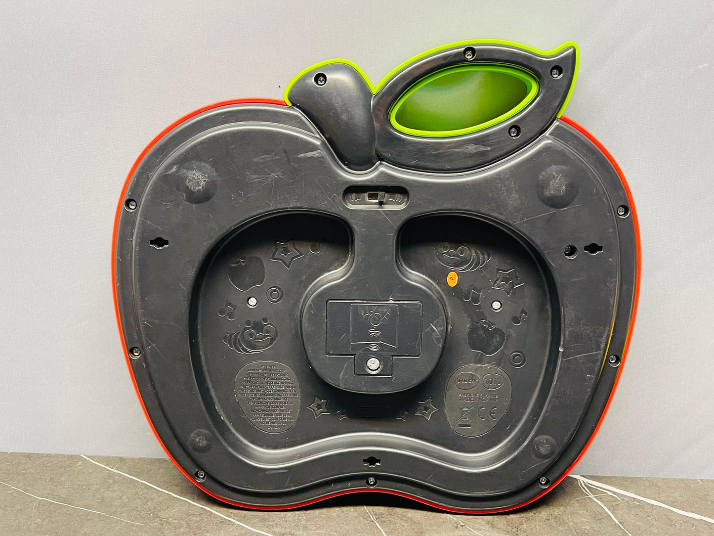 VTech Alphabet Apple. SKU:BXL-052