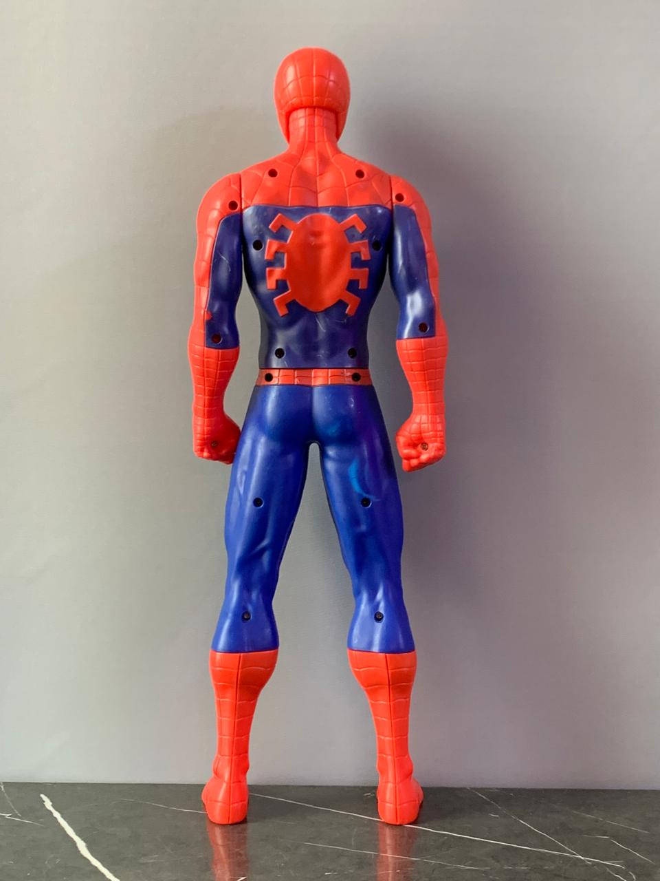 Hasbro Marvel Titan Hero Series Huge Spider-Man Action Figure. SKU:BXL-804 (Rs 500 advance)