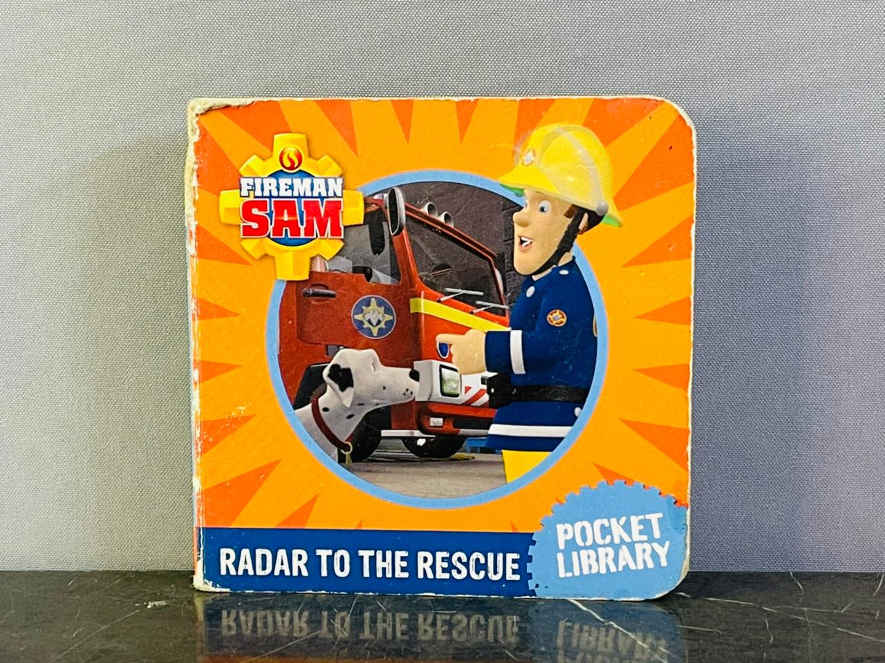 Fireman Sam: Radar to the Rescue Pocket Library Board Book. (Condition 9/10) SKU:BXL-051
