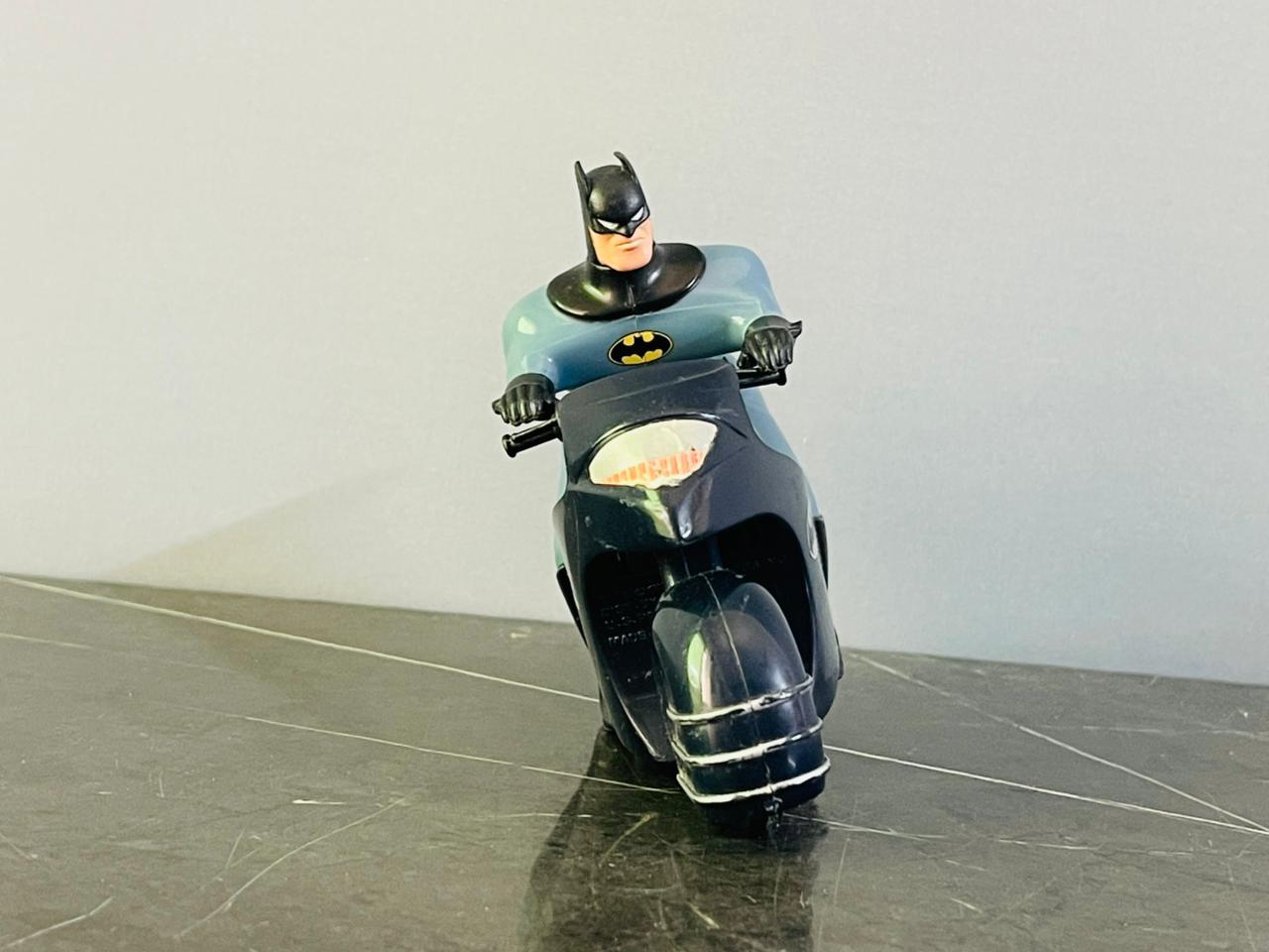 DC Batman The Animated Series Batcycle Vehicle. SKU:BXL-051