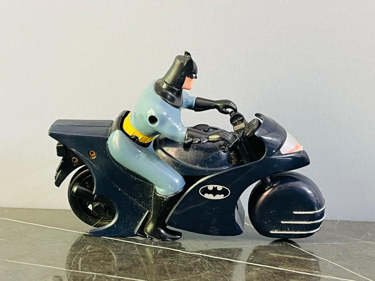 DC Batman The Animated Series Batcycle Vehicle. SKU:BXL-051