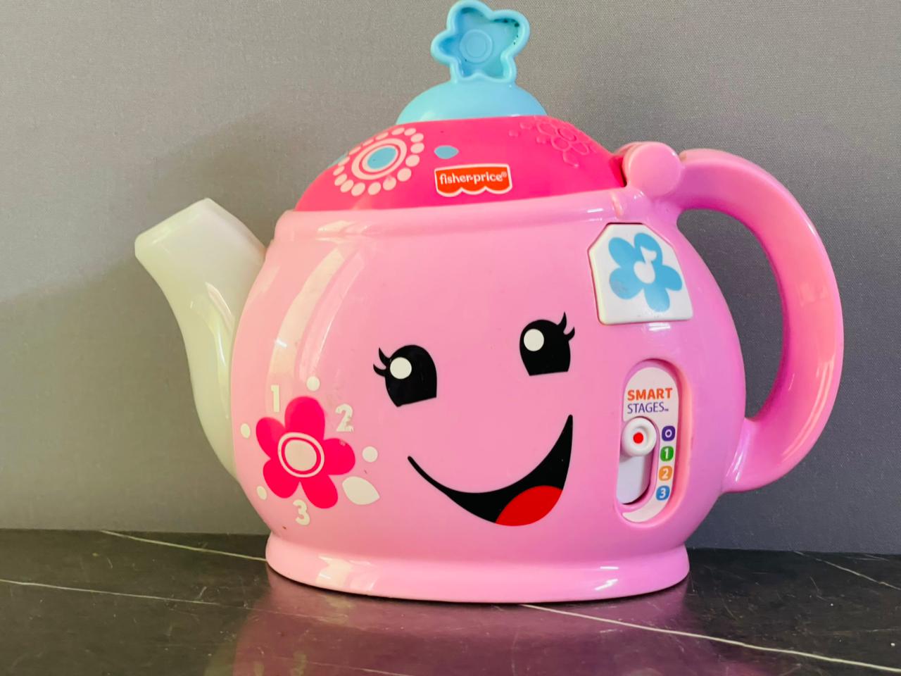 Fisher-Price Laugh & Learn Sweet Manners Teapot. SKU:BXL-042