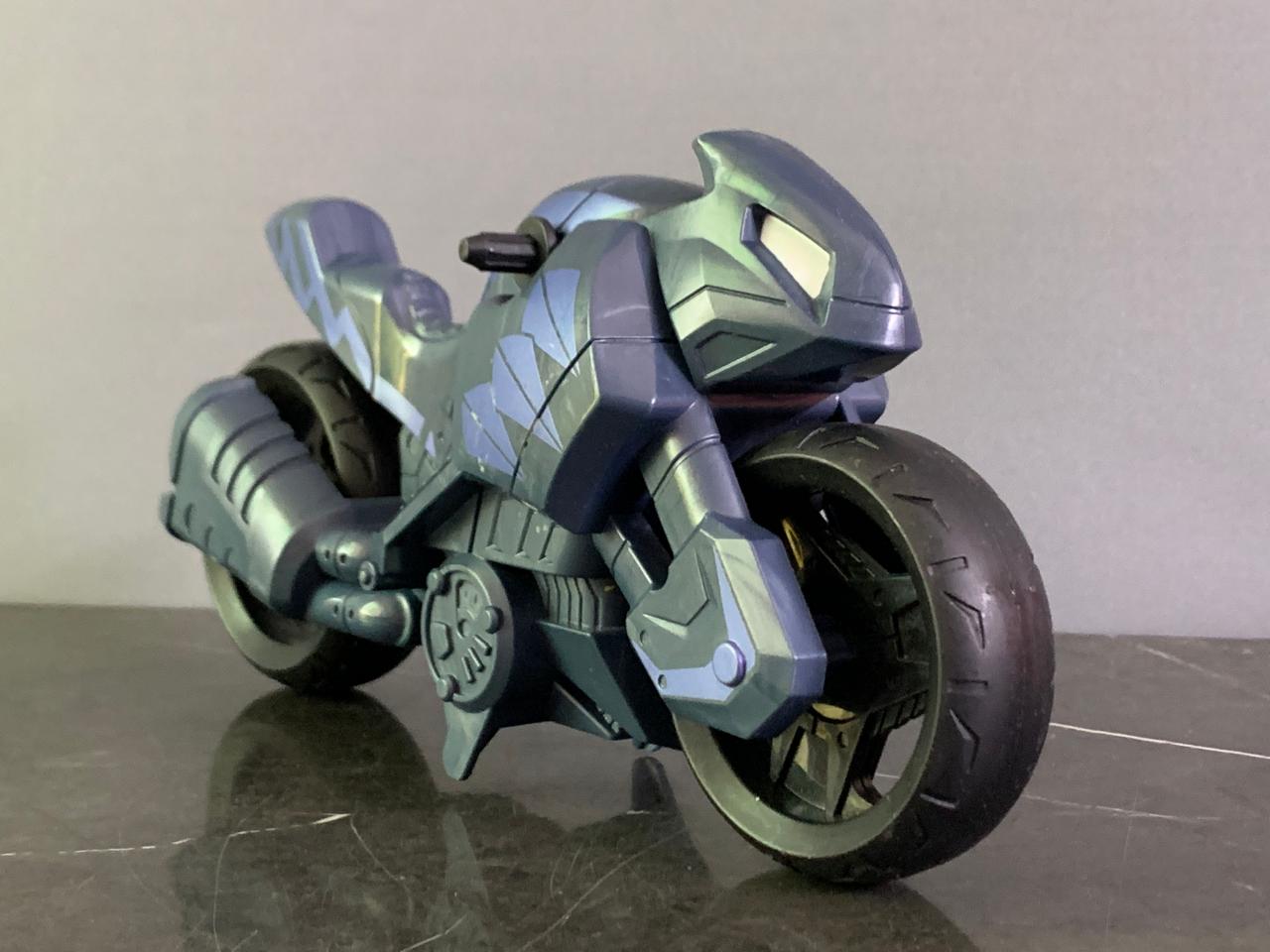 Hasbro Marvel Super Hero Adventures Black Panther Motorcycle.  SKU-BXL:050