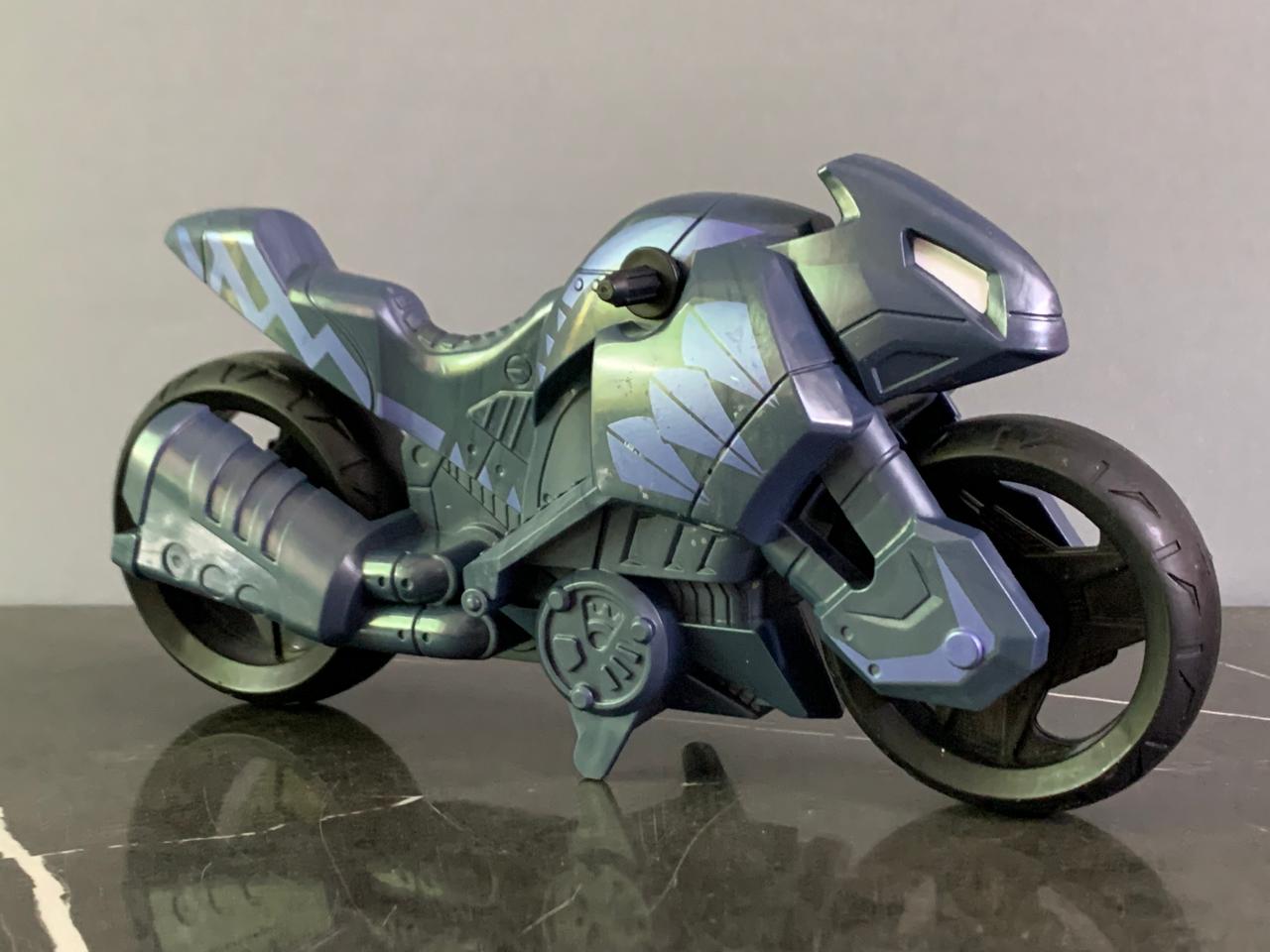 Hasbro Marvel Super Hero Adventures Black Panther Motorcycle.  SKU-BXL:050