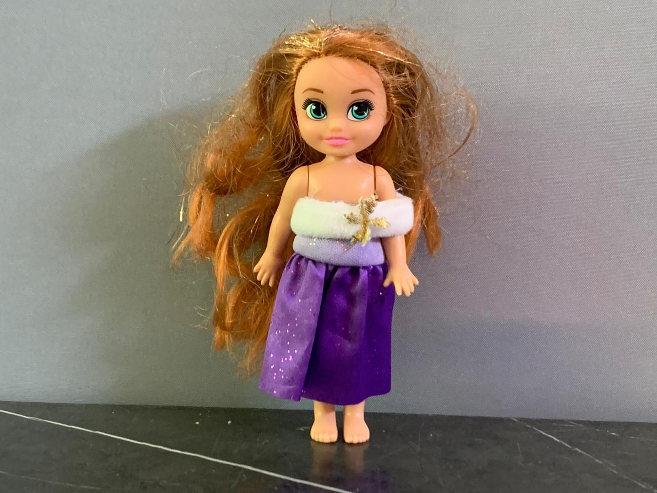 Zuru Sparkle Girlz Princess Cupcake Doll.