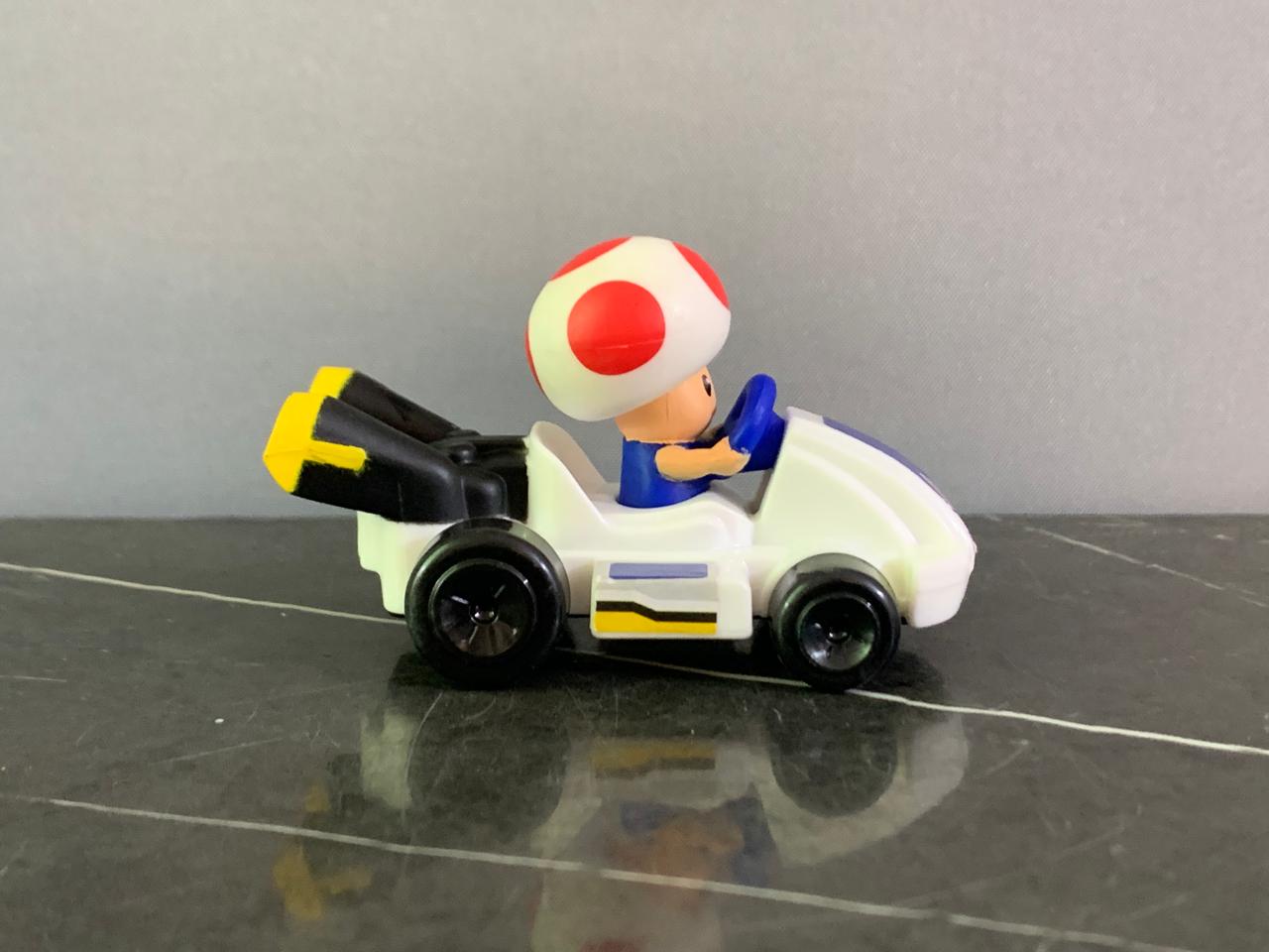 Hot Wheels Mario Kart.