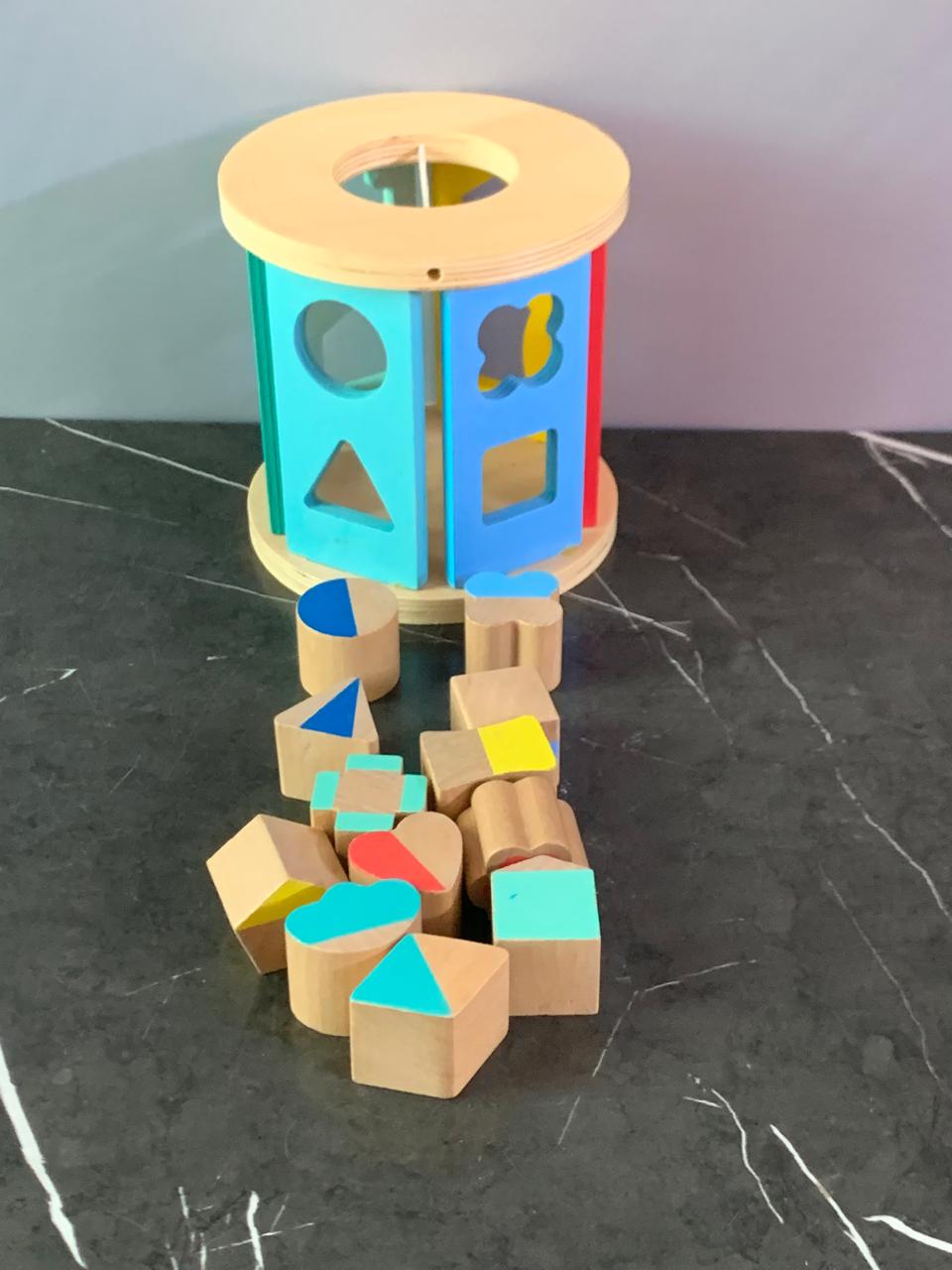 Small Foot Wooden Rolling Shape-Sorting Cube. SKU-BXL:037