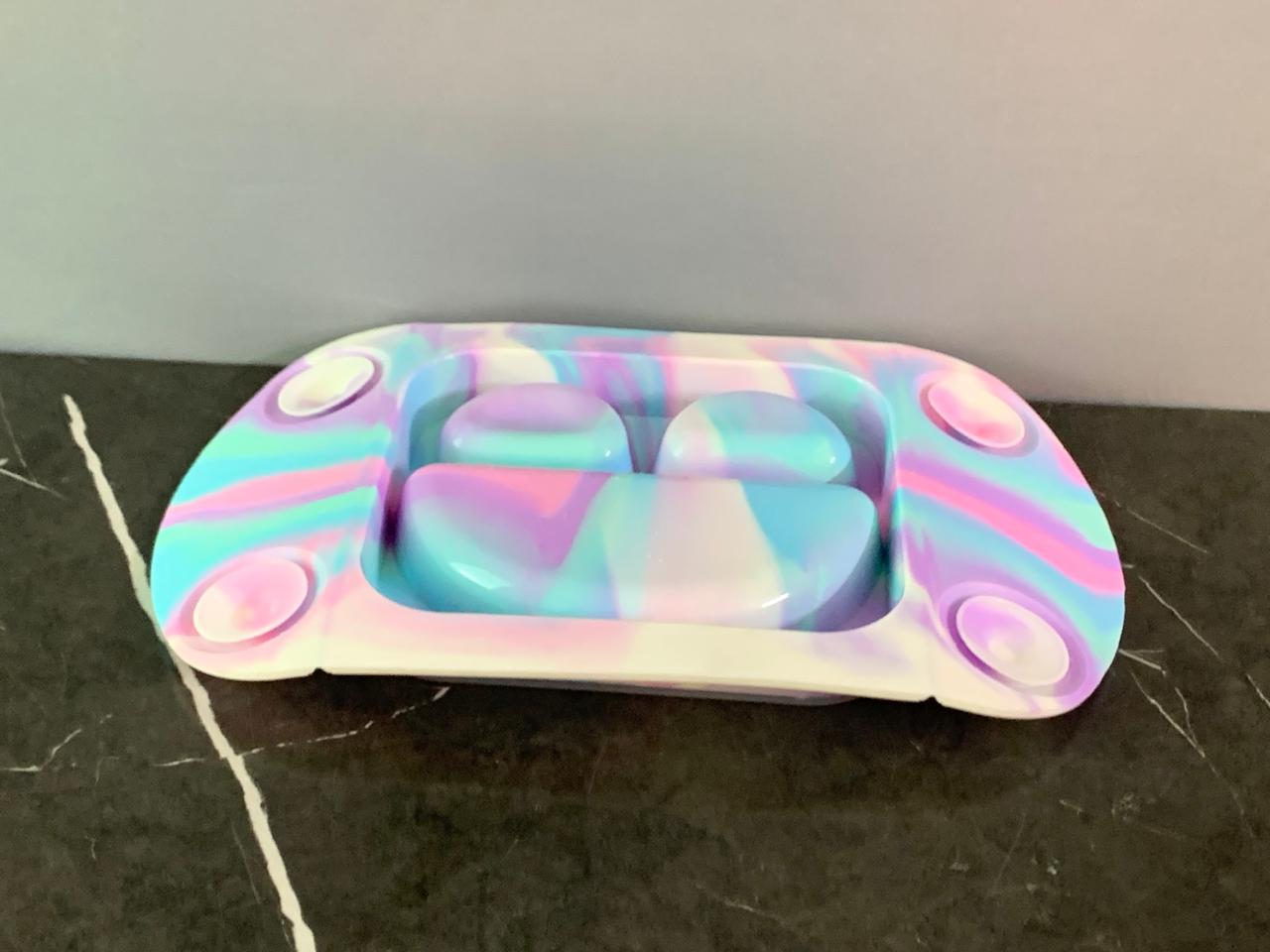 EasyTots EasyMat Mini Portable Baby Silicone Suction Plate with Lid