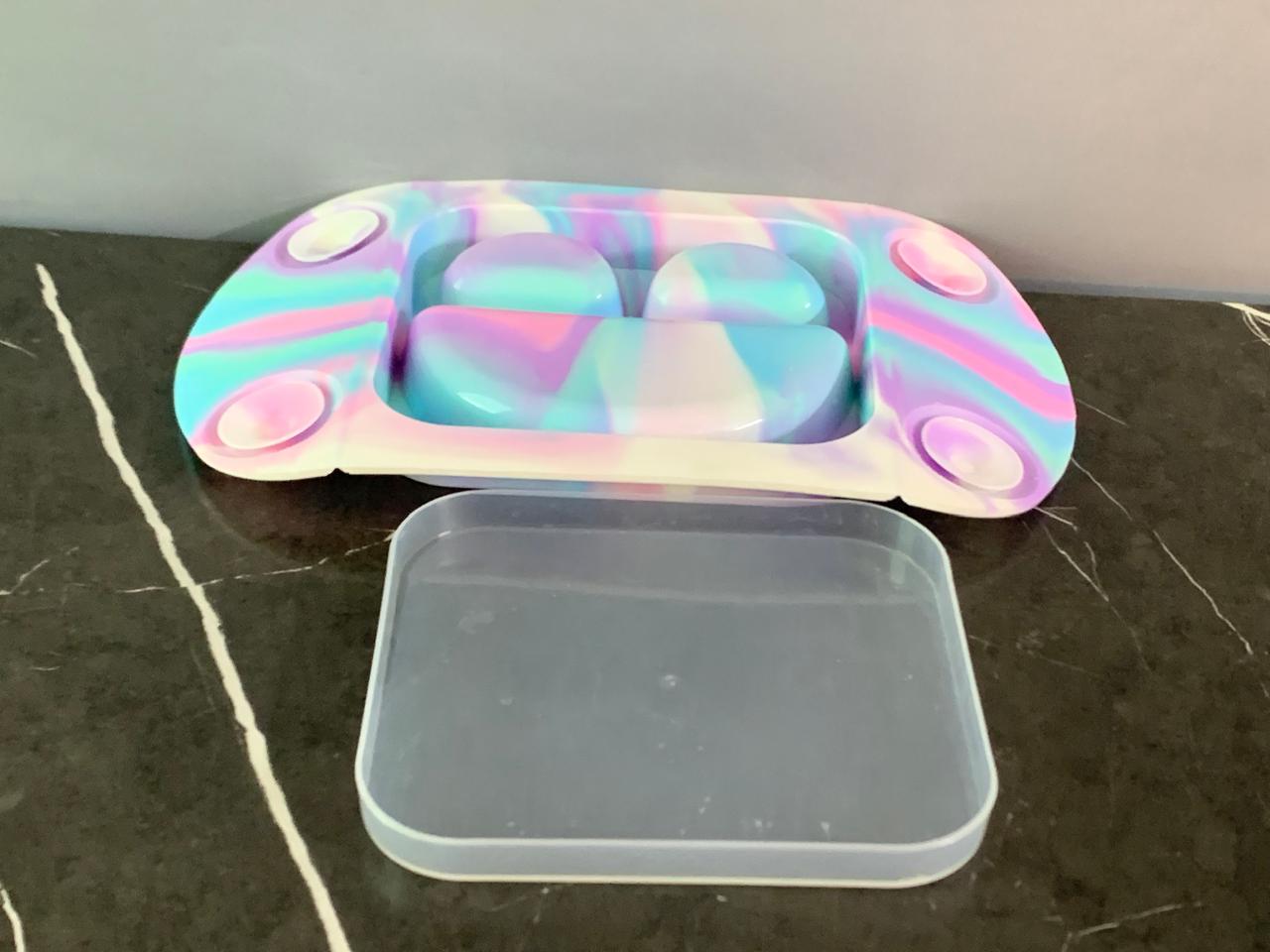 EasyTots EasyMat Mini Portable Baby Silicone Suction Plate with Lid