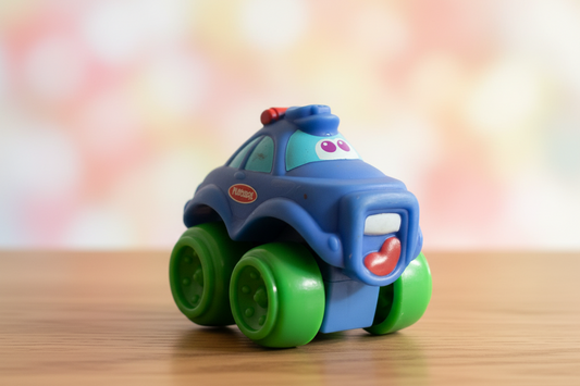 Hasbro Playskool Tonka "Lil' Chuck  Friends" Police Car.