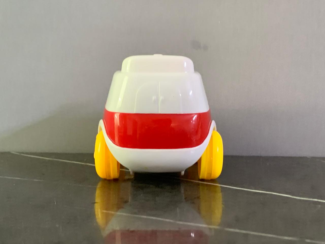 Edushape Mighty Minis Wind Up Vehicle - Ambulance.