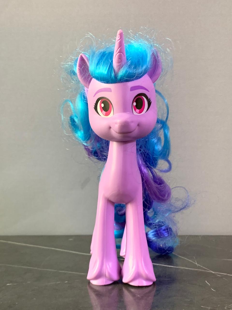 My Little Pony Izzy Moonbow Unicorn Toy.