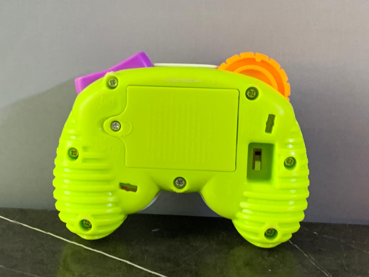Fisher-Price Laugh & Learn Game & Learn Controller.