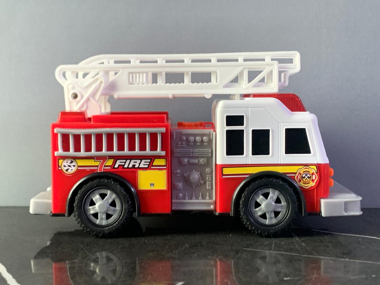Nikko Road Rippers City Service Fleet Fire Truck.