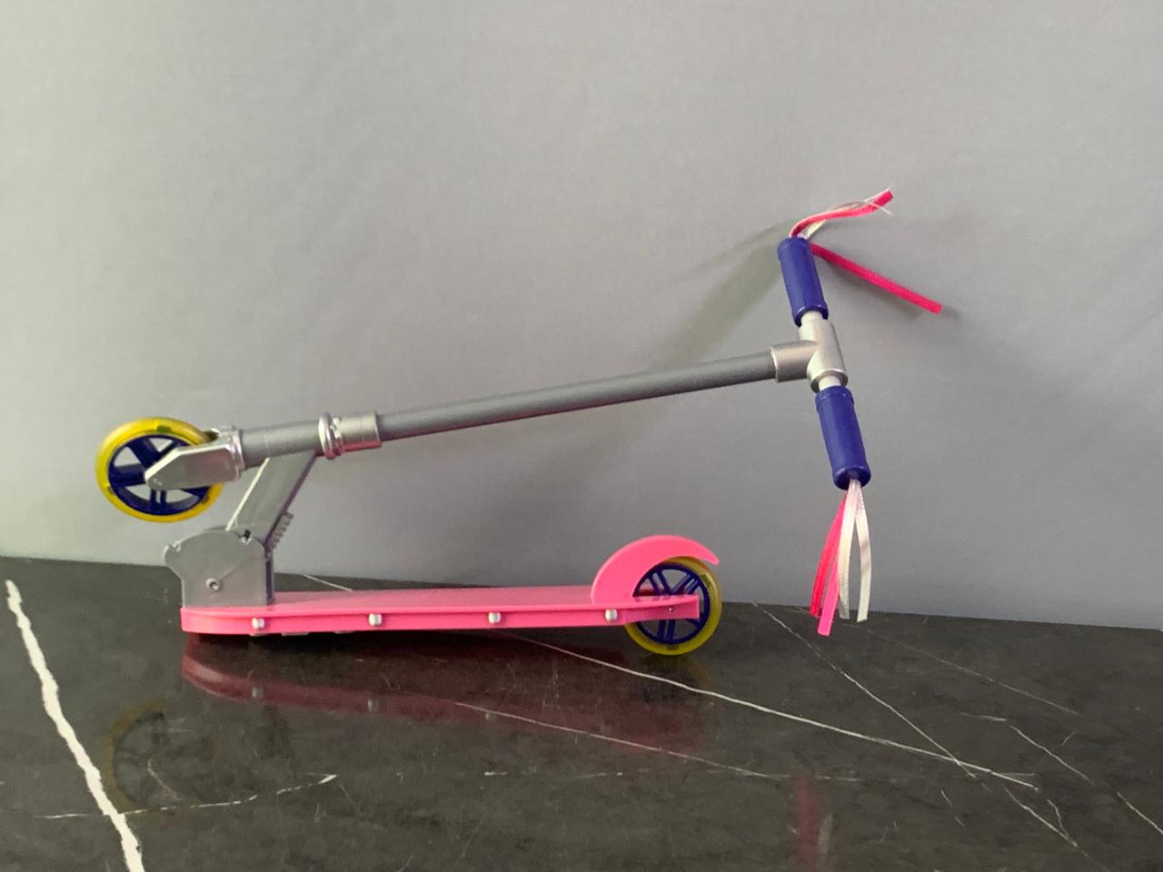 Our Generation Cute to Scoot Deluxe Scooter.