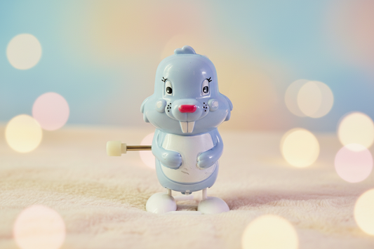 Adorable Wind-up Easter Bunny Toy.