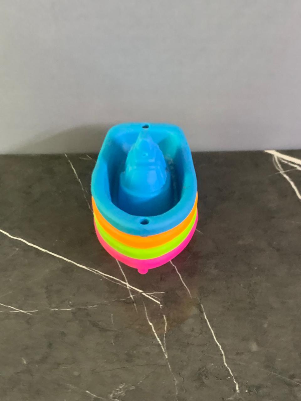 Munchkin Little Boat Train Bath Toy.