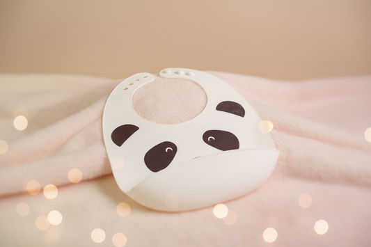 Yeehoo 3D Panda Silicone Bib.