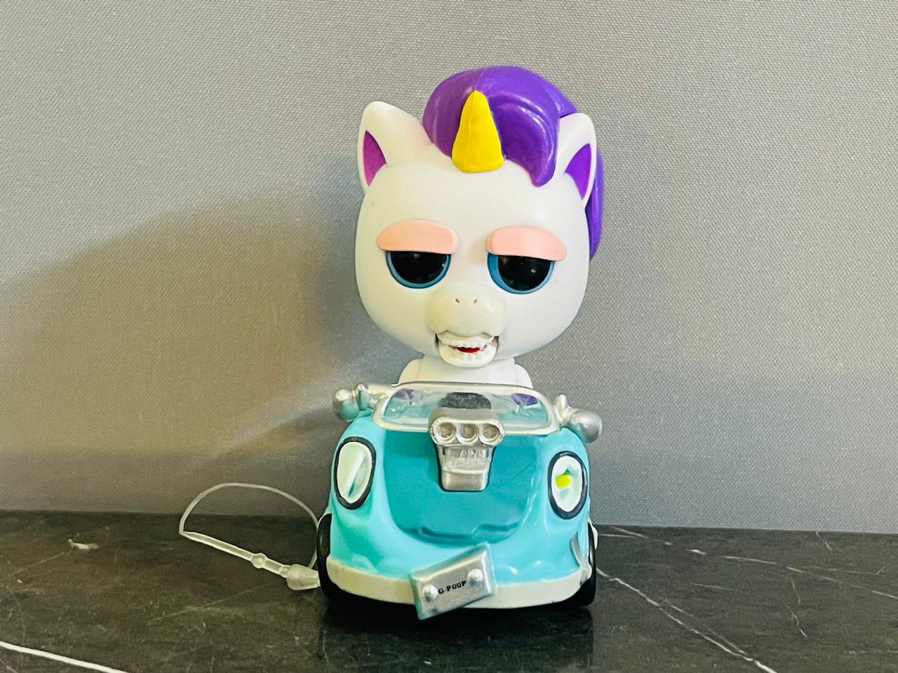 Jazwares Feisty Pets Reckless Racer - Glenda Glitterpoop.